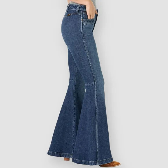WRANGLER Wyetta Retro Super Bell High Waist Flare Denim Blue - Picture 3 of 16